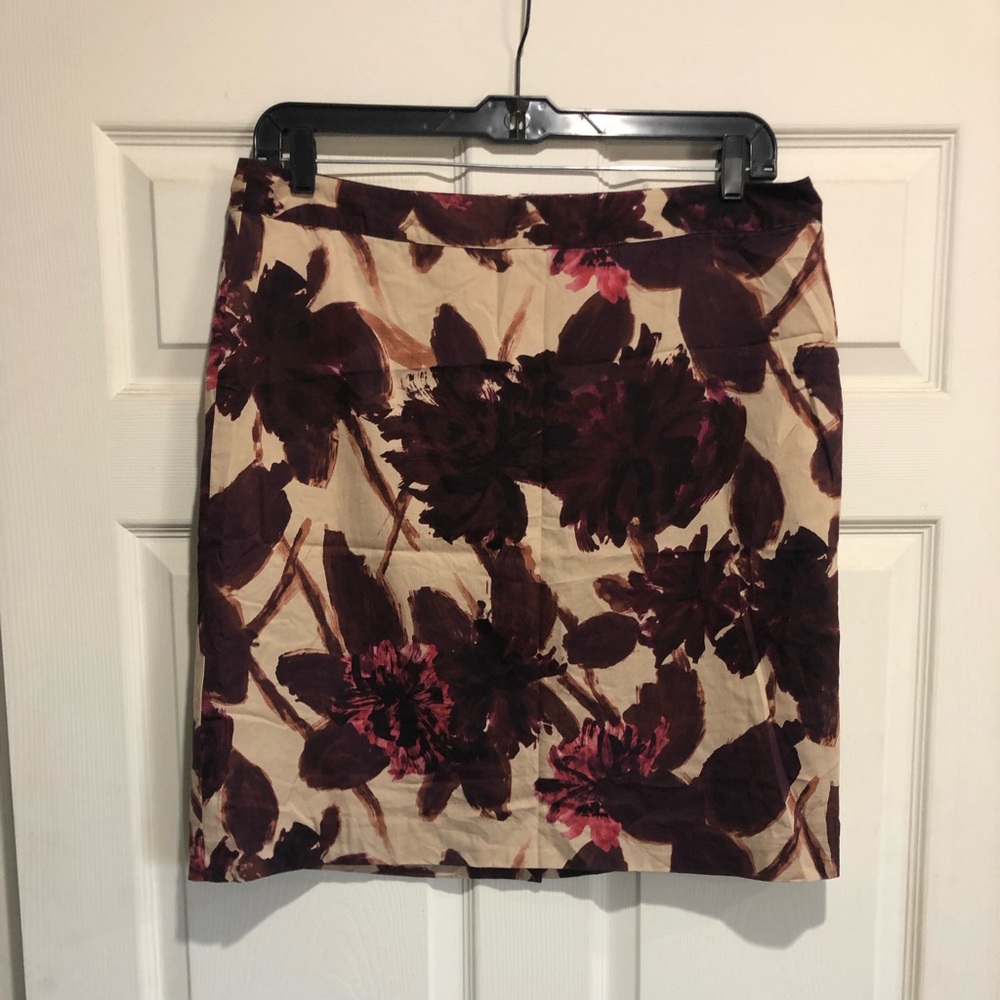 VanHeusen skirt